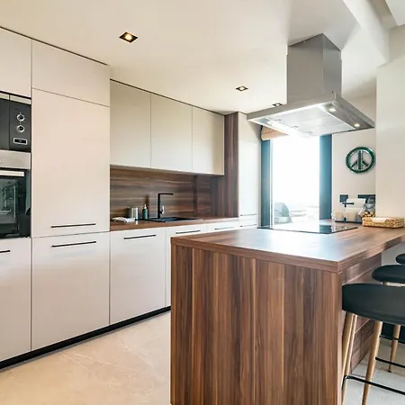Ml4- Stunning By Apartment Marbella